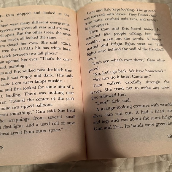 Cam Jansen and the mystery of the U.F.O - Picture 7 of 9